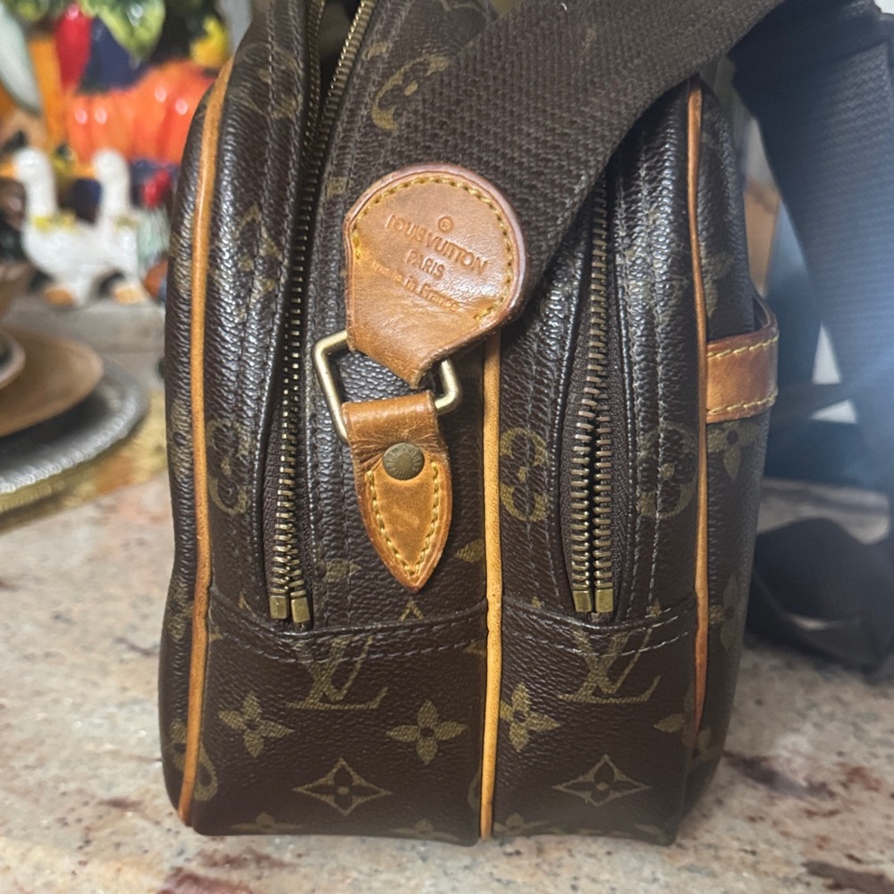 Louis Vuitton Brown Monogram Canvas Crossbody Bag - Picture 2 of 7